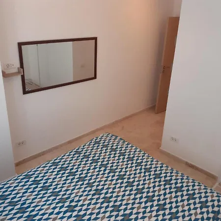 Dimitrov Apartament Appartement
